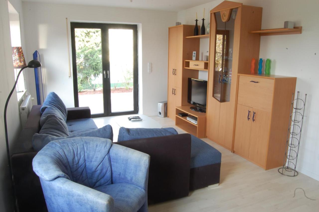 Wohnung Mit Kamin Terrasse Und Grill In Der Naehe Von Nuernberg Burgthann 外观 照片